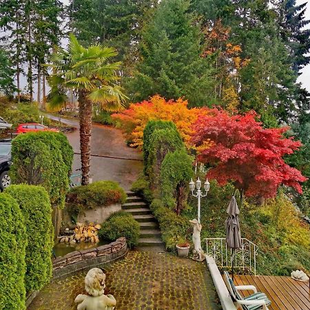 Walkon Waterfront Castle Cove Inn Chemainus Ngoại thất bức ảnh