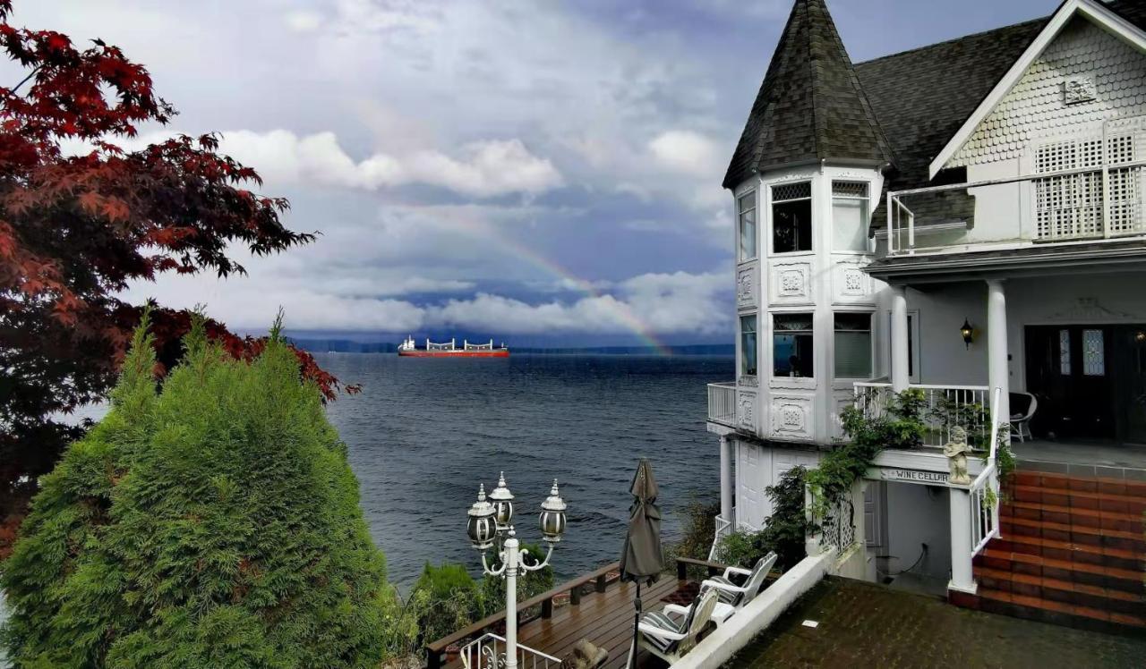 Walkon Waterfront Castle Cove Inn Chemainus Ngoại thất bức ảnh