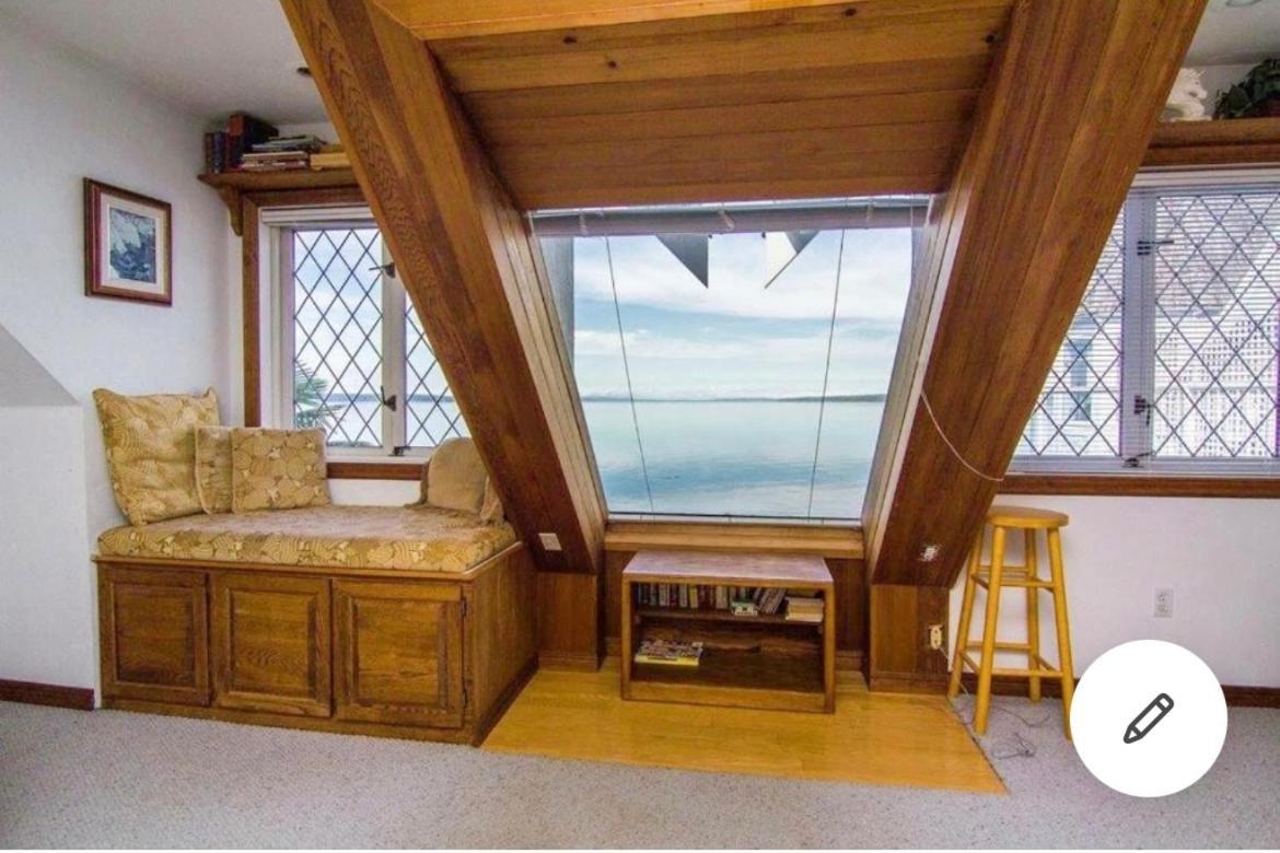 Walkon Waterfront Castle Cove Inn Chemainus Ngoại thất bức ảnh